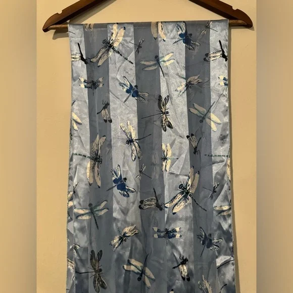 Dragonfly scarf - Picture 3 of 4